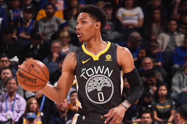 京媒:周琦愿加盟首钢 结果取决于两队谈判结果